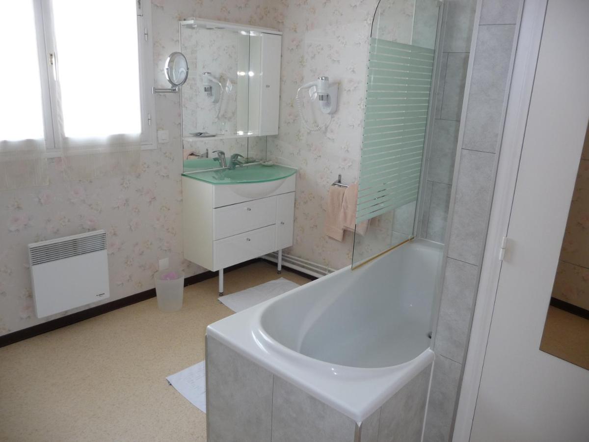 Hotel Du Haut Marais Saint-Marcel  Eksteriør bilde